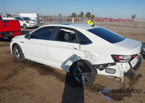 2020 Volkswagen Jetta 1.4T R-Line/1.4T S/1.4T Se из США, поврежденный, VIN 3VWCB7BU3LM064872